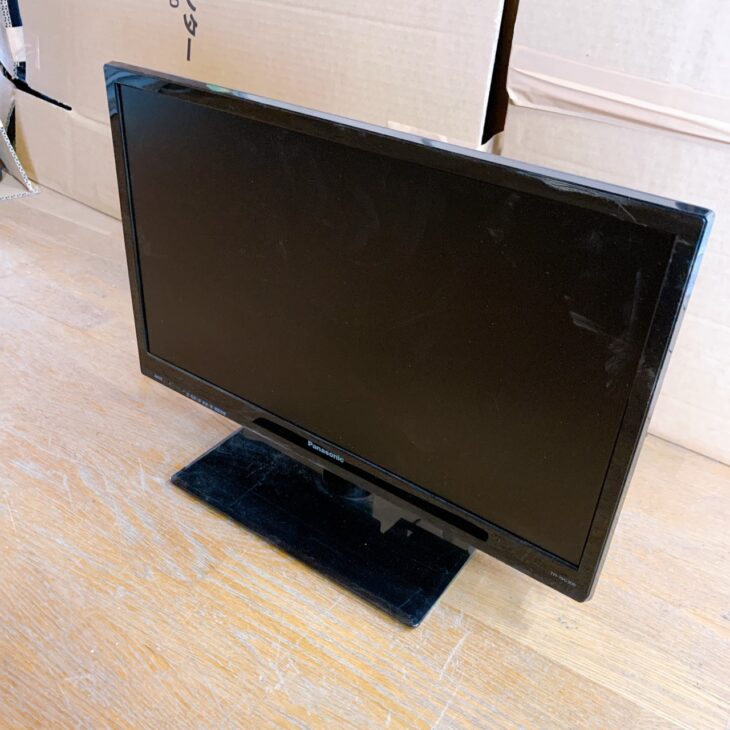 福島県磐梯町にてパナソニック 液晶テレビ TH-19G300 出張買取｜2020年
