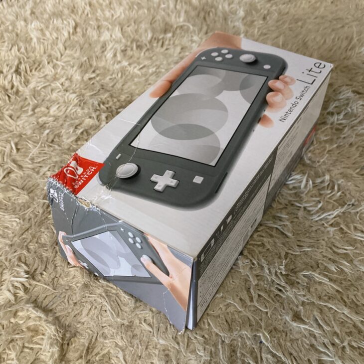 茅ヶ崎市でNintendo Switch Lite グレー HDH-S-GAZAA 外箱傷みありを