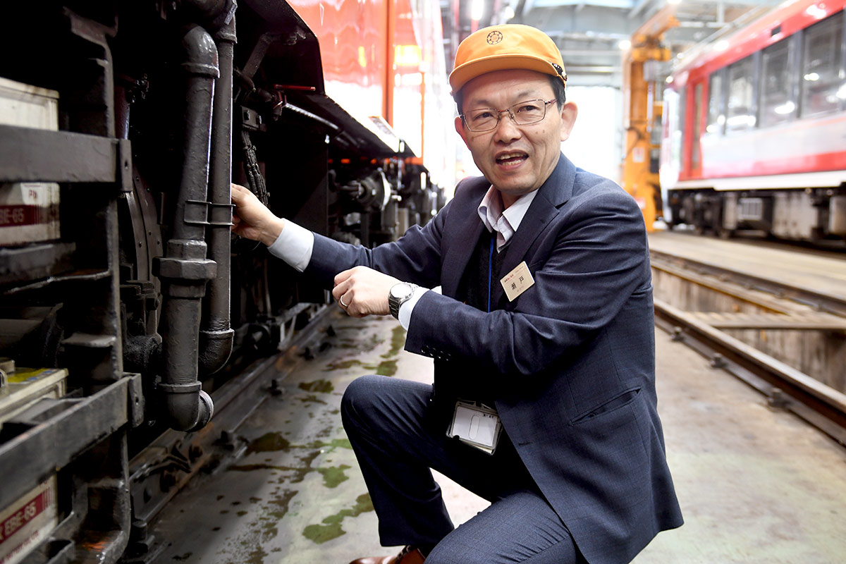 手間かかるがかわいい…引退発表の箱根登山電車100形、整備士が注ぐ
