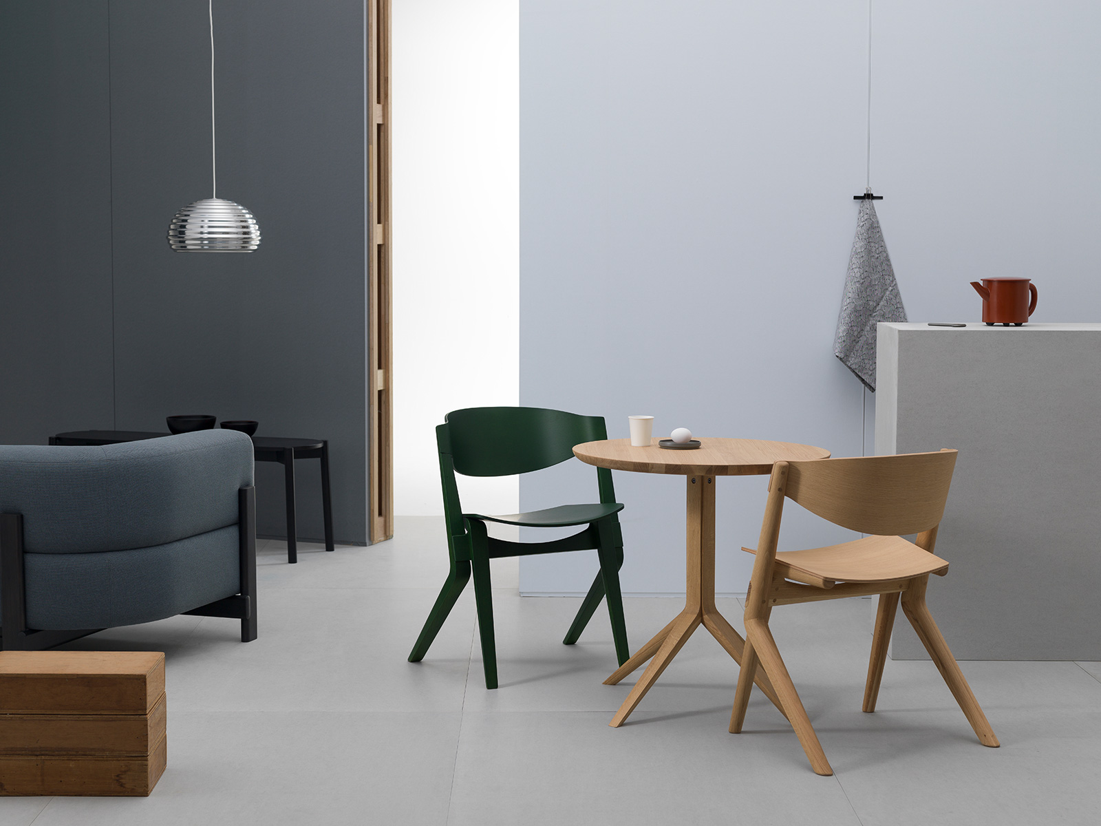 Scout Chair ‒ KARIMOKU NEW STANDARD (KNS)