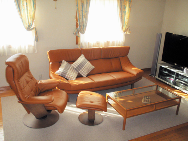 オーナーズボイス｜THE FIRST（ザ・ファースト） - カリモクの新型