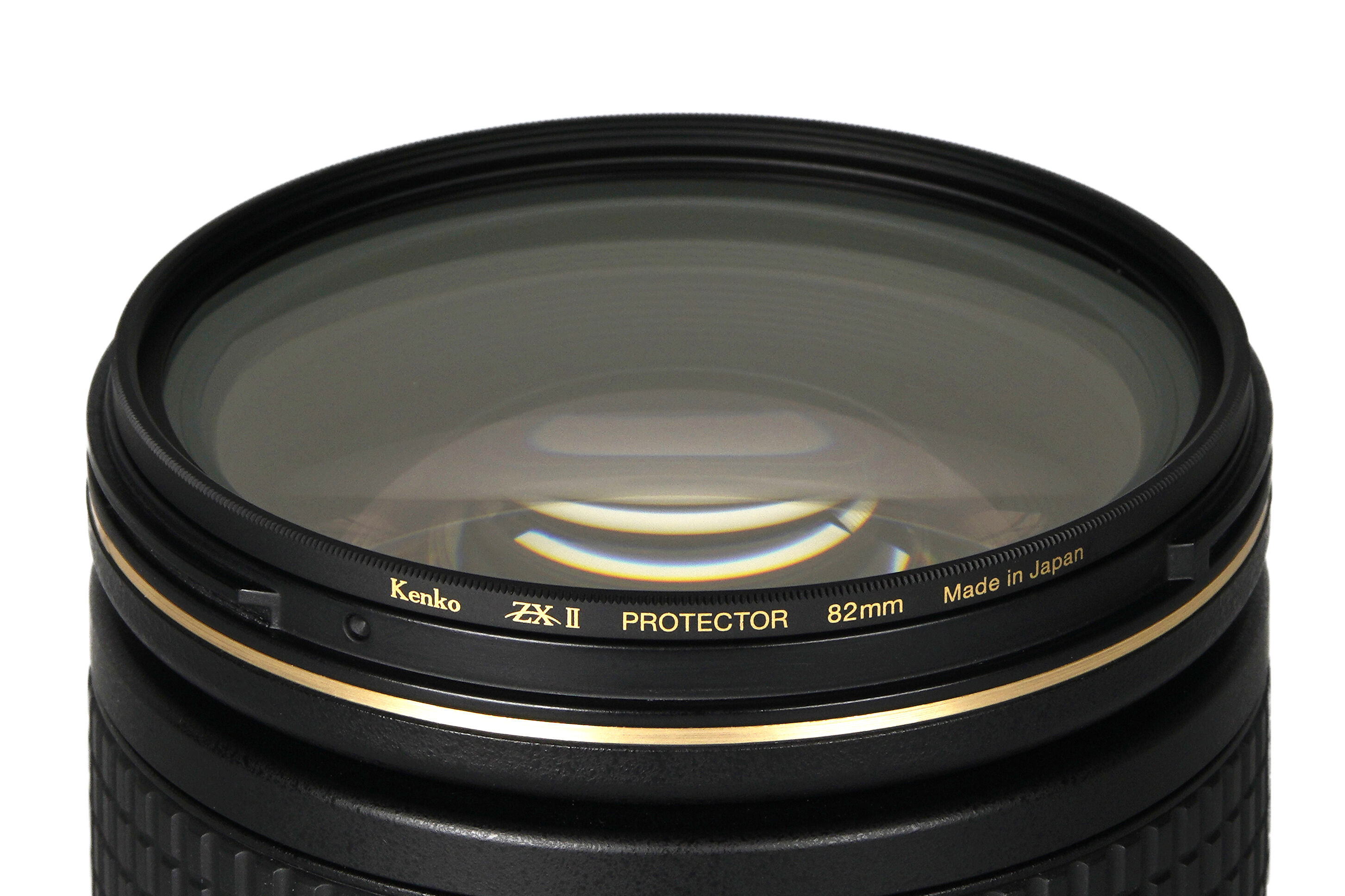 高解像と面反射0.1％を実現したレンズ保護フィルターの最高峰「ZXII