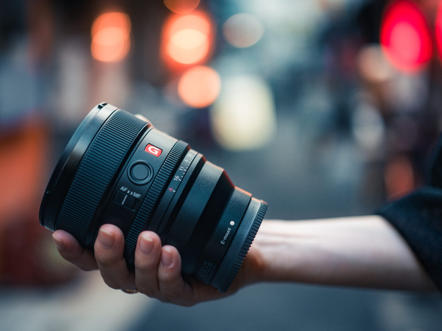 ソニー FE 85mm F1.4 GM II レビュー｜至高の描写力と洗練された操作性