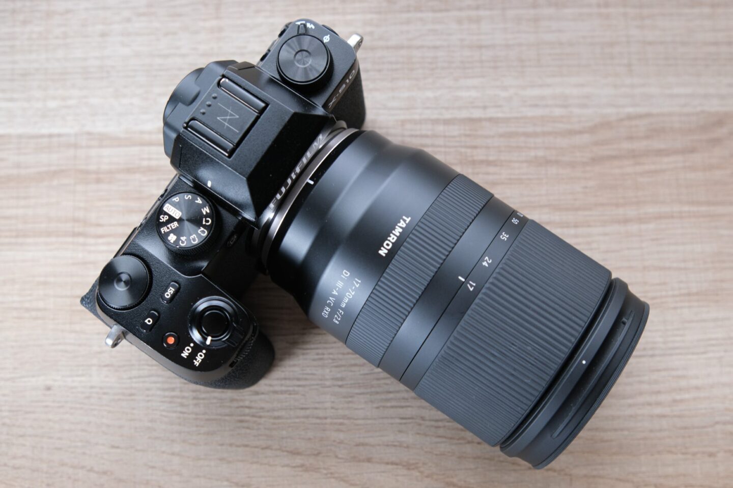 タムロン 17-70mm F/2.8 Di III-A VC RXD｜富士フイルムXマウントに