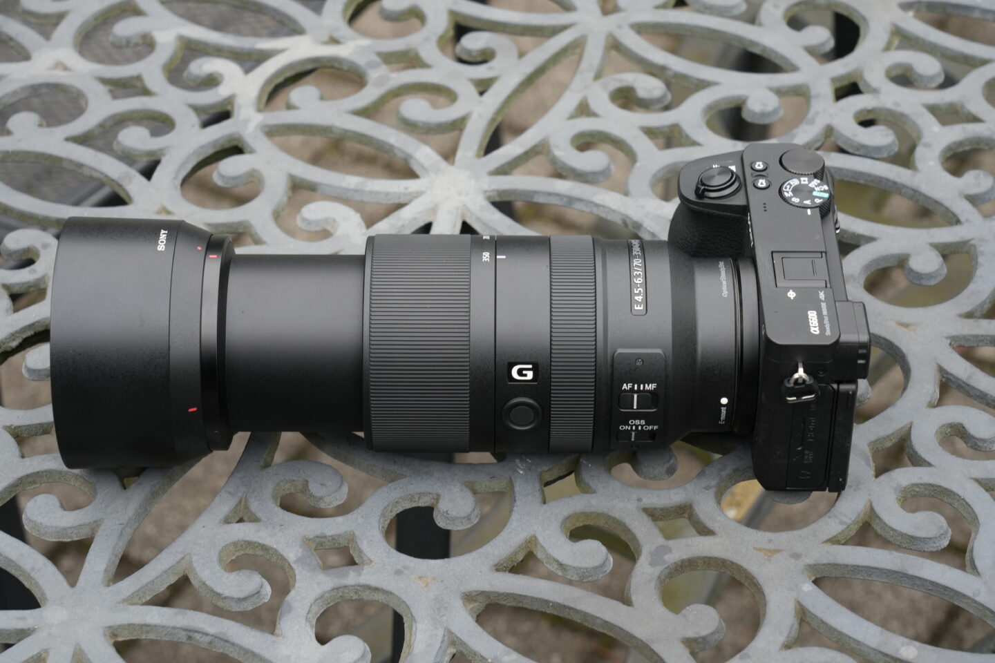 ソニー E 70-350mm F4.5-6.3 G OSS レビュー｜望遠Gズームで動物園の