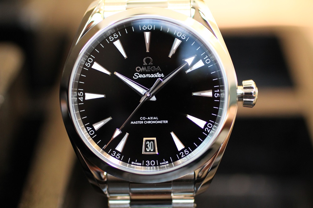 オメガ】ビジネスシーンで輝くシーマスター アクアテラ シェード
