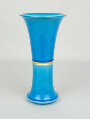 U-hi00807-01.jpg