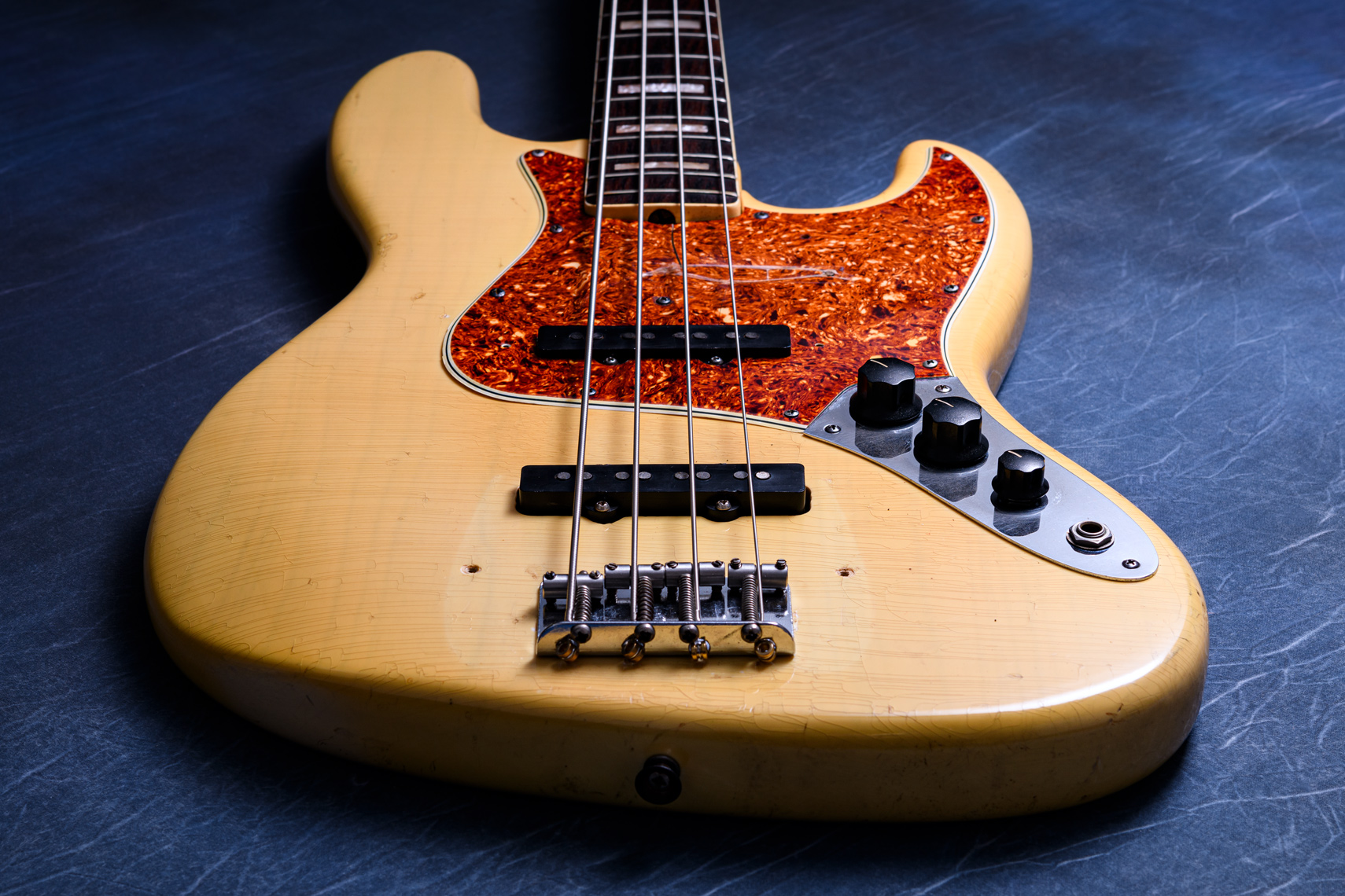 Vintage Bass Collection | お茶の水駅前店