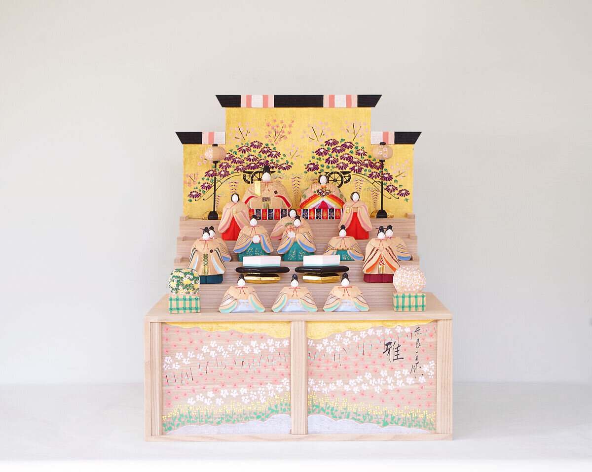 奈良一刀彫 荒木義人作 段雛 -雅- 販売いたします。 | お知らせ