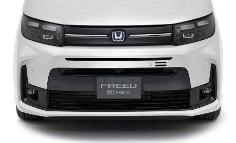 フロントグリル｜スタイリング｜フリード｜Honda Access｜Honda公式サイト