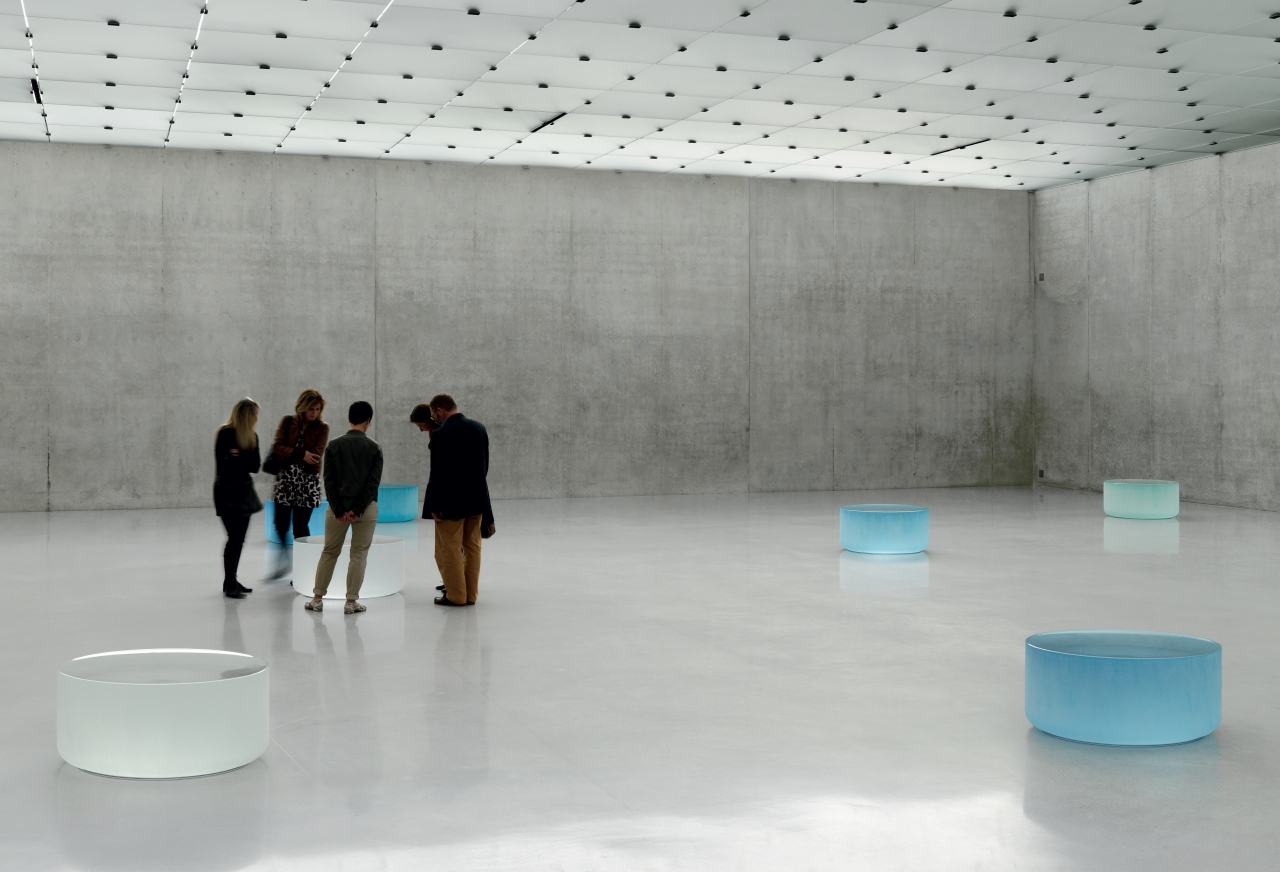 ポーラ美術館「ロニ・ホーン：水の中にあなたを見るとき、あなたの中に