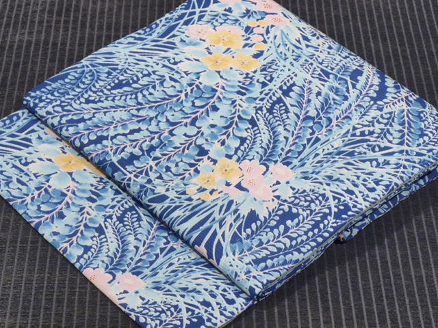 帯のアトリエ花邑 hanamura 銀座「野の草花文様 型染め 絽 名古屋帯」