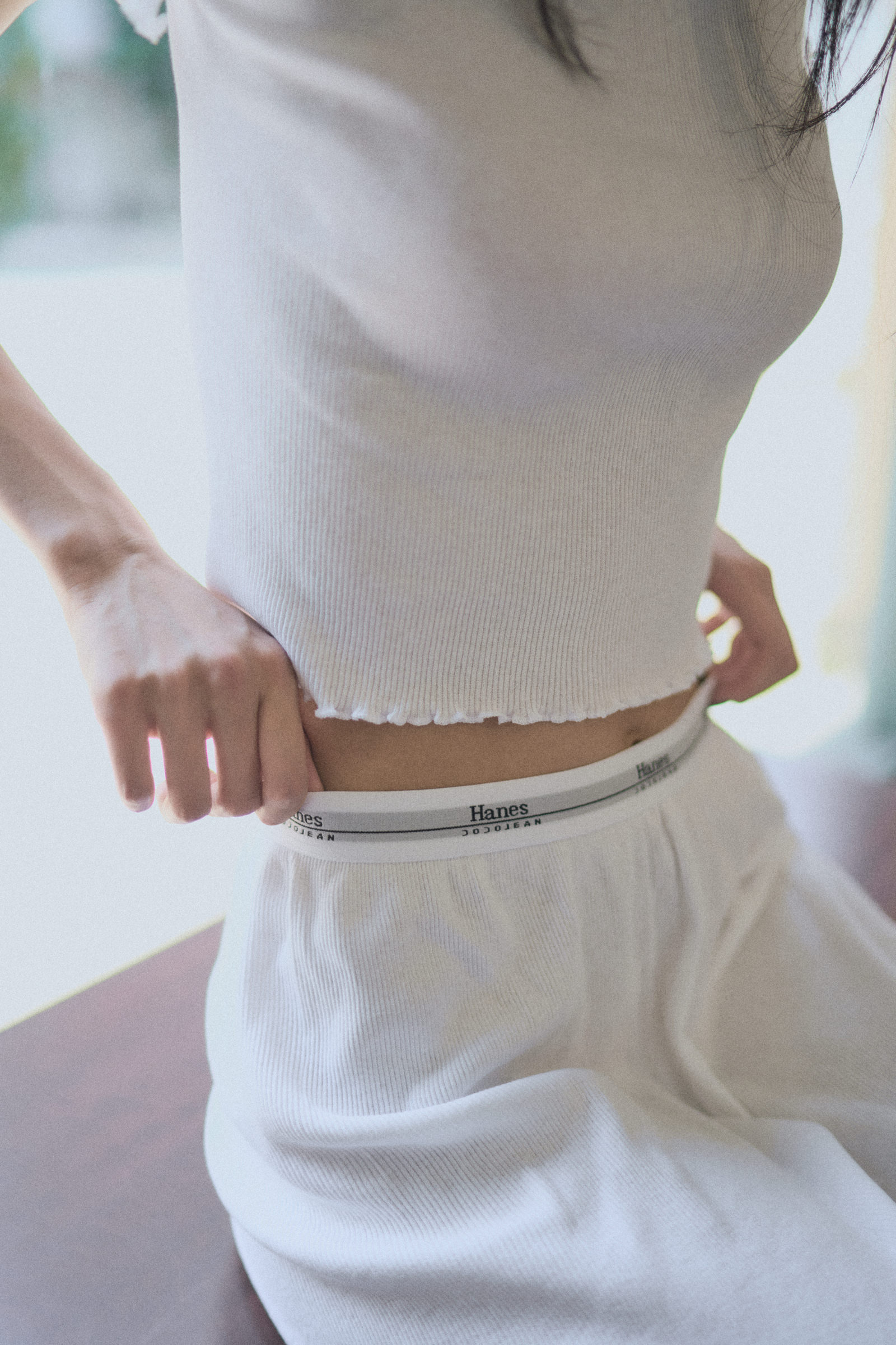 スタイリスト・百々千晴氏と初のコラボレーション カプセル