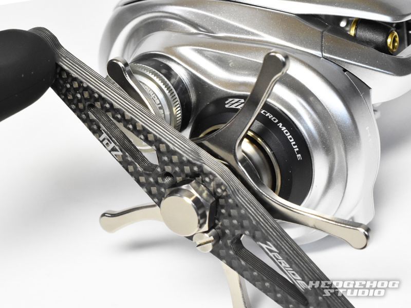 ZPIのおかっぱり専用フルカスタムベイトリール・17 Zプライドの細部を