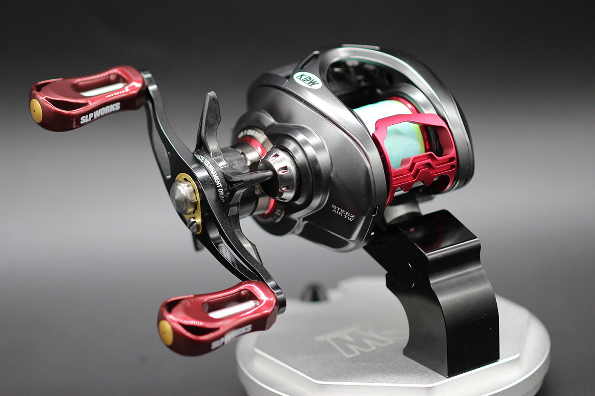 カケヅカデザインワークス】ダイワ用 パーミングクラッチ 25スティーズ