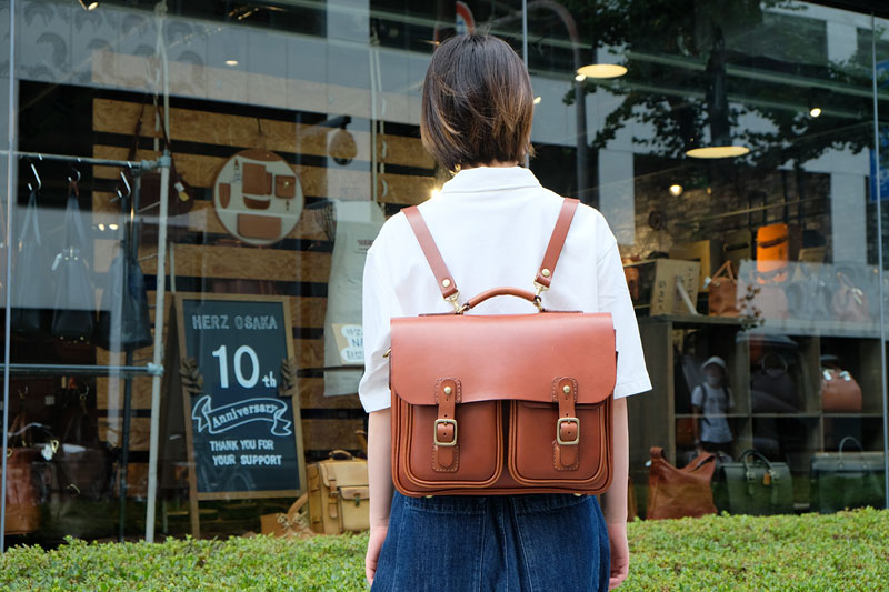 ラフな格好におすすめ『3wayバッグ』&動画集！｜革鞄・革小物のHERZ