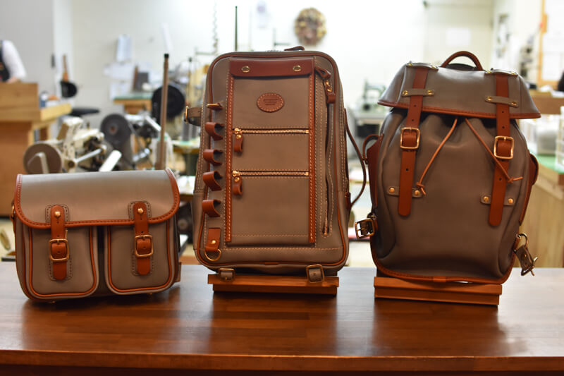 冬の限定革「アイビーグレイ」博多店第2弾ラインアップと年末のご挨拶