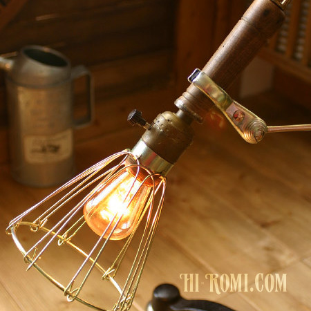 工業系ウッドハンドルトラブルライト｜インダストリアル照明USA