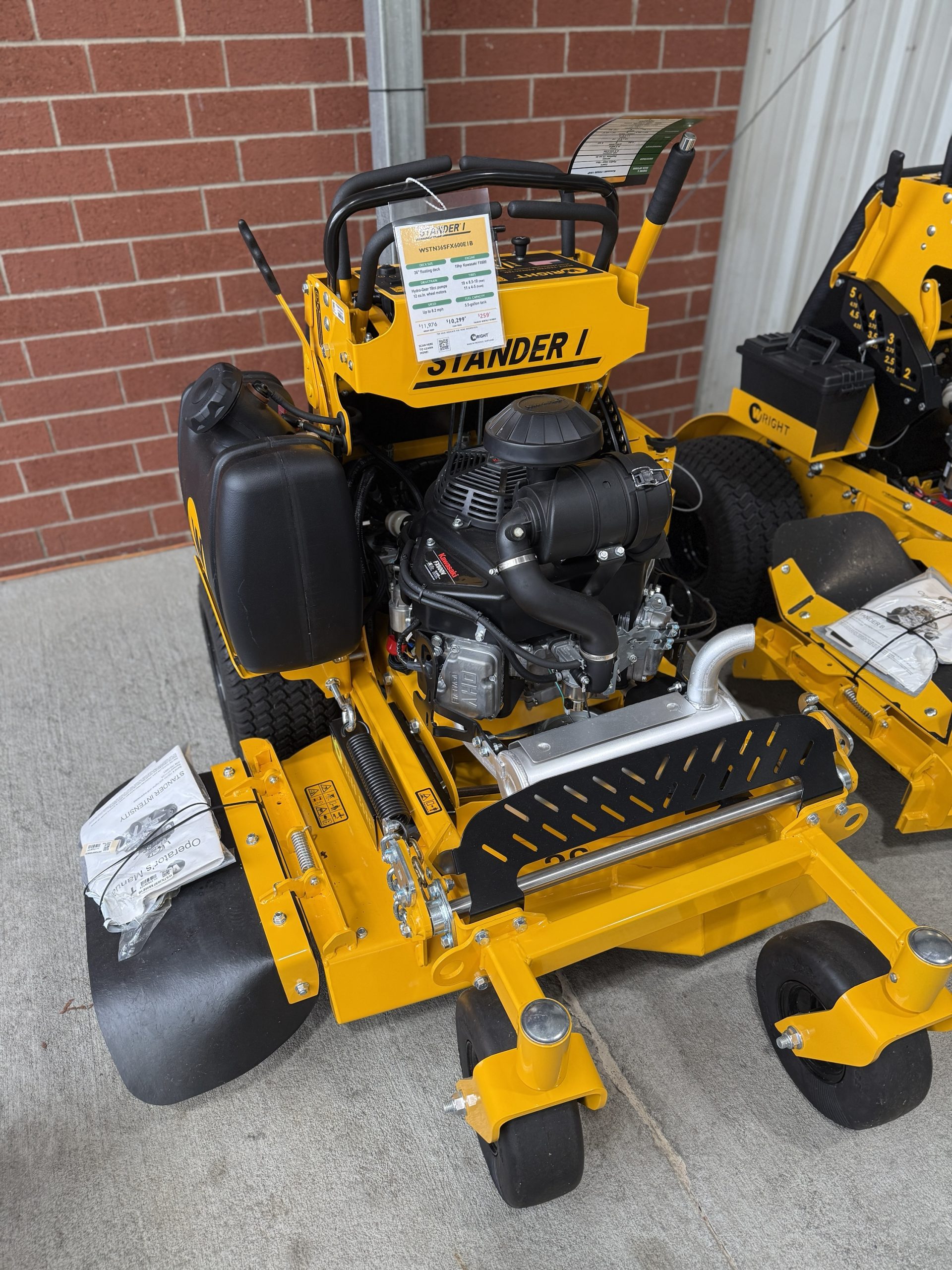 Wright Stander I 36″ 19HP Kawasaki | Hudson's Hardware