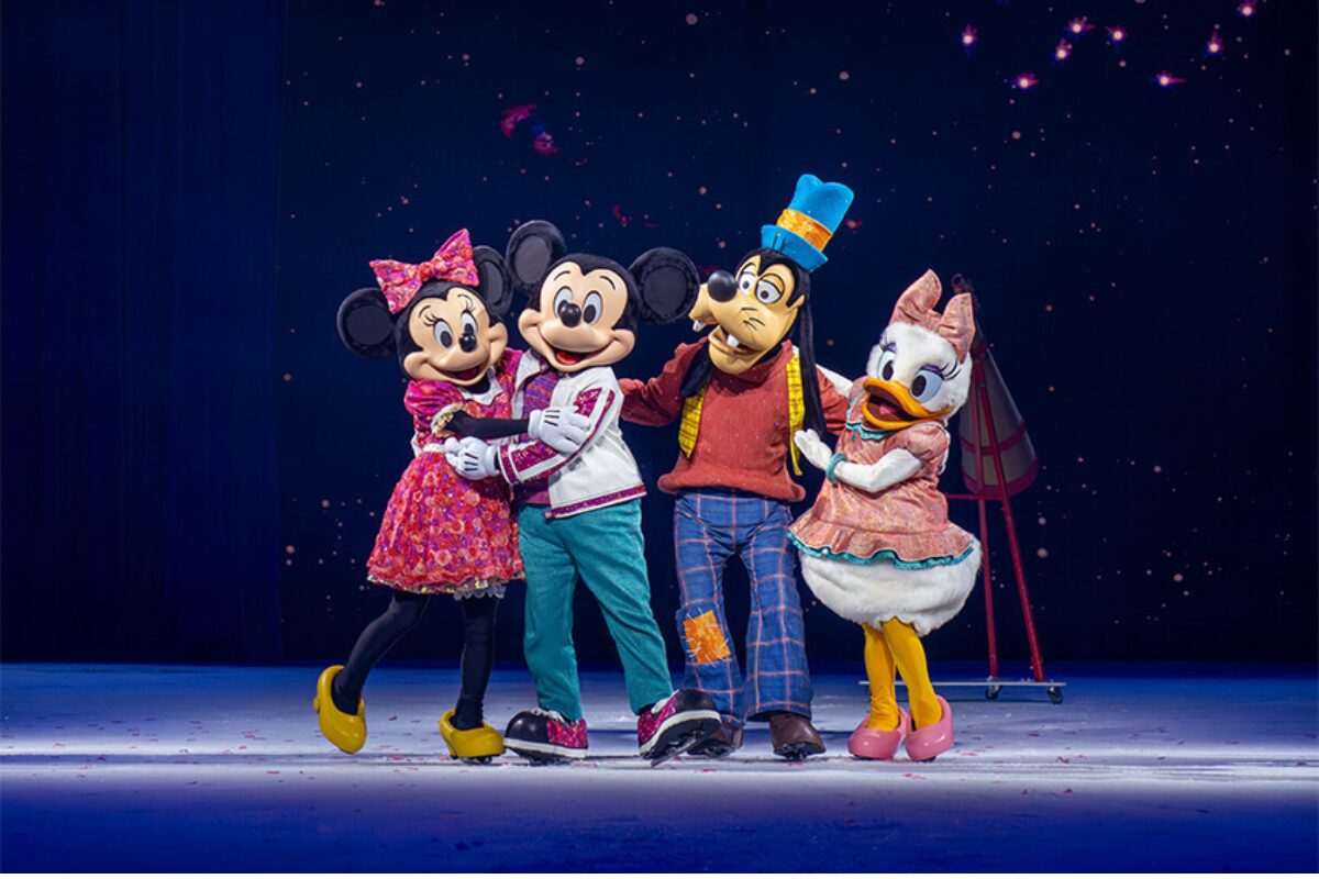 チケット販売中！ディズニー・オン・アイス2025福岡公演｜8月マリン