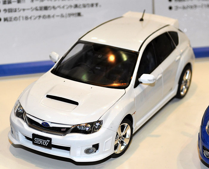 アオシマ GRB インプレッサ WRX STI 5door '10 (サテンホワイト