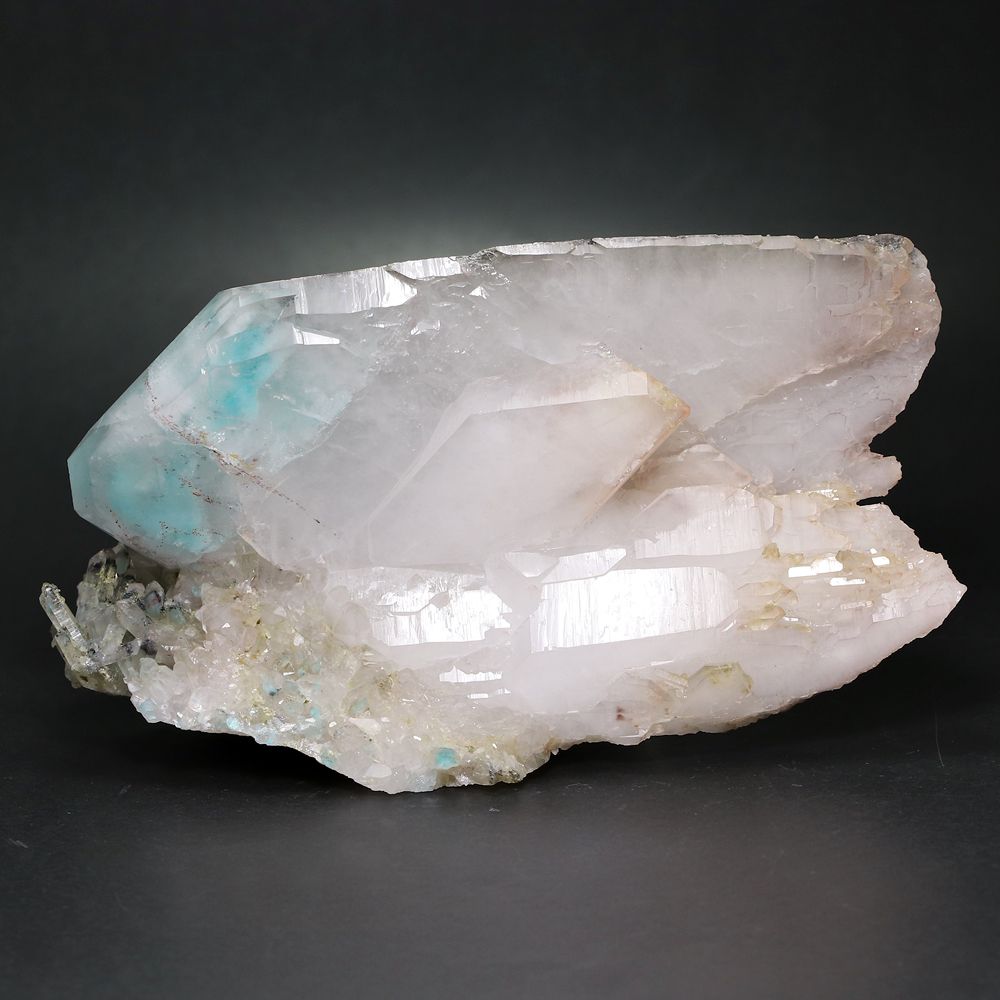 激レア]アホーアイトインクォーツクラスター/原石（全長約174mm