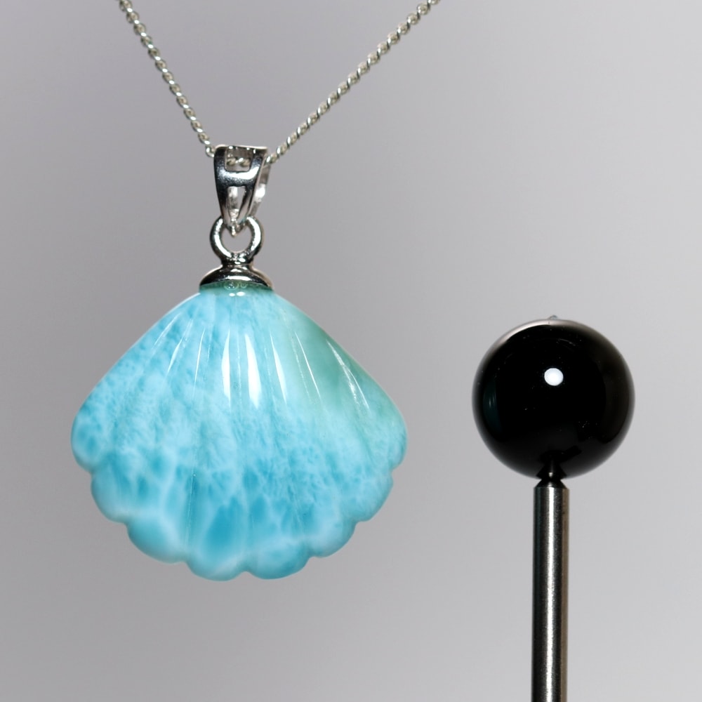 特別価格]ドミニカ共和国産ラリマーシェルカットペンダントトップ