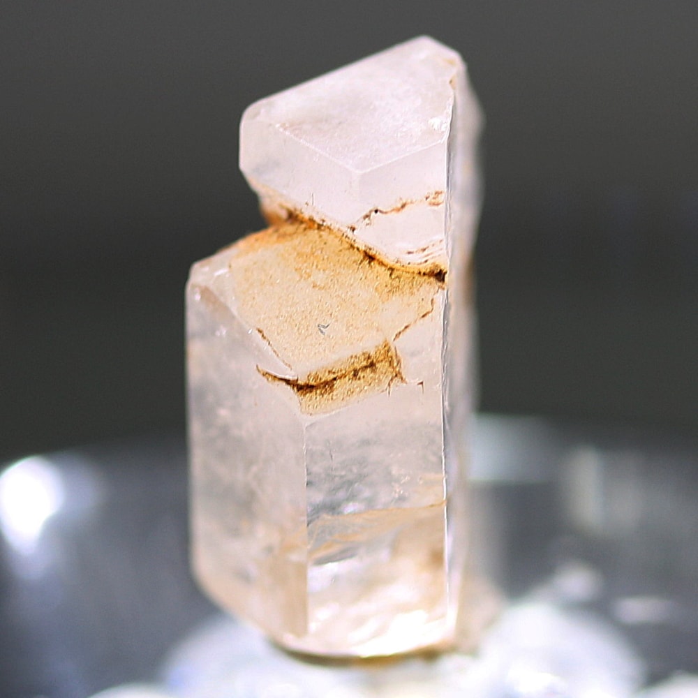 希少・ミャンマー産]天然フェナカイト結晶原石/宝石質（1.43g/簡易鑑別