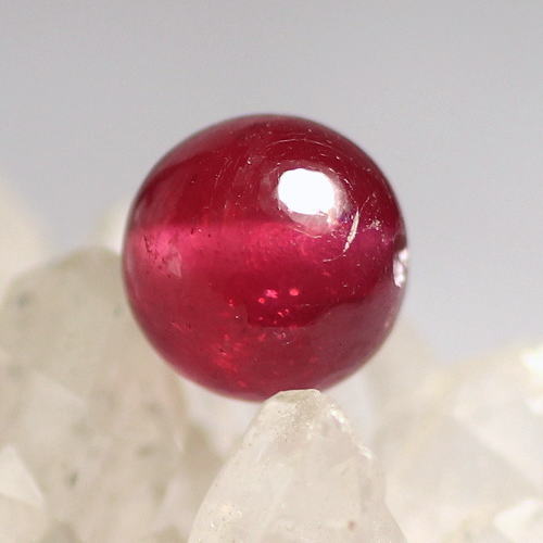 トップクォリティ]宝石質ルビー1粒売り（7.2mm） - 埼玉県吉川市の