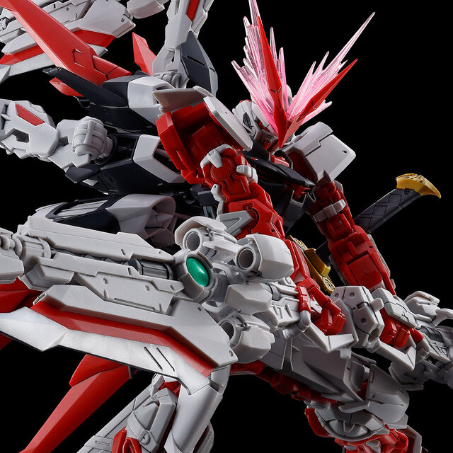 新作ガンプラ「RG ガンダムアストレイ レッドドラゴン」見参！ビルド