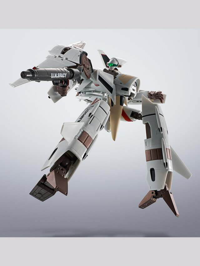 リン・ミンメイ&早瀬未沙が美しい…！「HI-METAL R VF-4 ライトニング