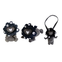 2025大阪・関西万博】黒ミャクミャクの新商品「お手玉風ぬいぐるみ／這