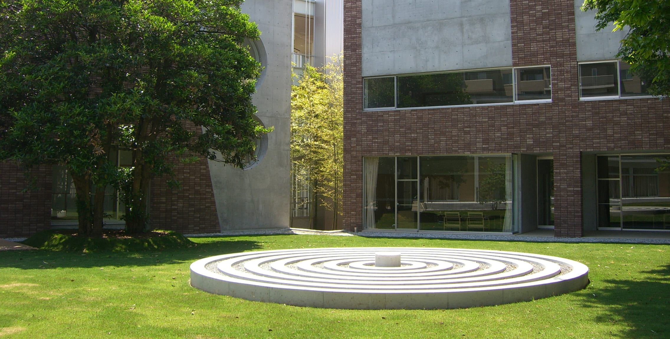 国際仏教学大学院大学