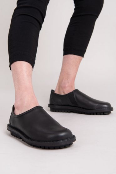 Trippen Yen Black Shoes | i dare to be