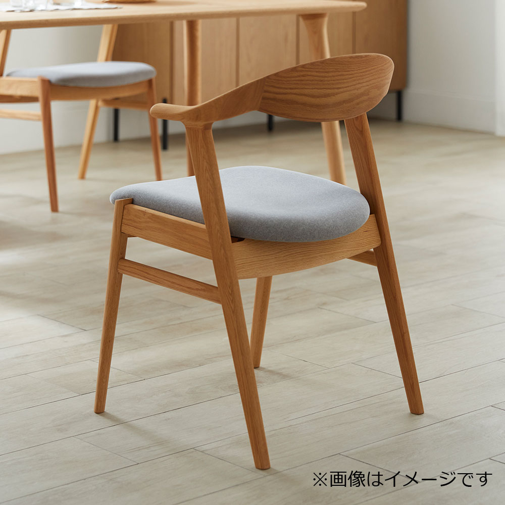 ダイニングチェア（半肘付き）「フィルプラス Cタイプ」樹種・塗装色5