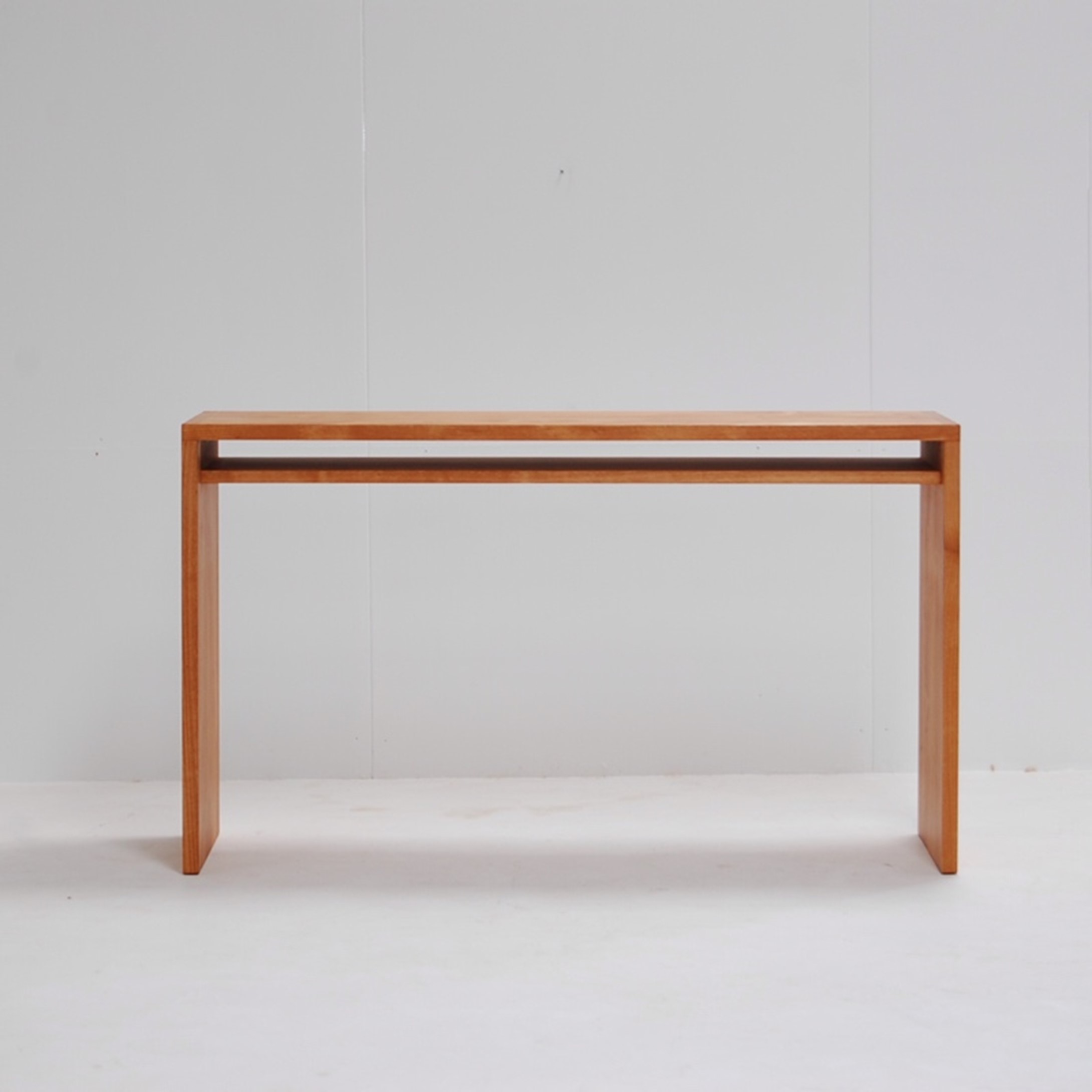 棚付きシンプルデスク｜ikususu FURNITURE｜無垢材家具・オーダー家具