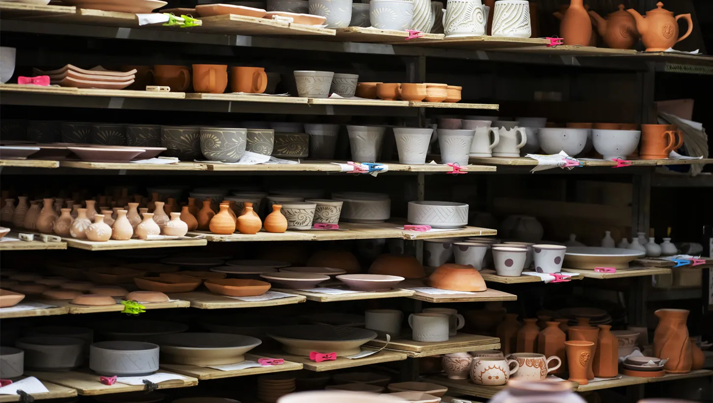 壺屋焼窯元育陶園