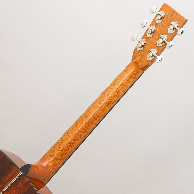 MARTIN 【半期決算セール】CTM OM-28 PROMO Italian Alpine Spruce