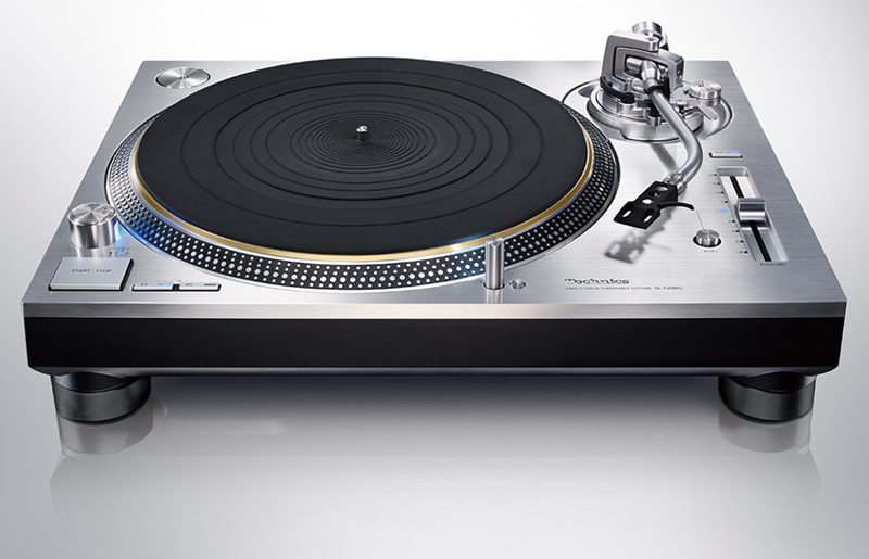 Technicsの新たな挑戦。ダイレクトドライブ方式の最新技術が投入された