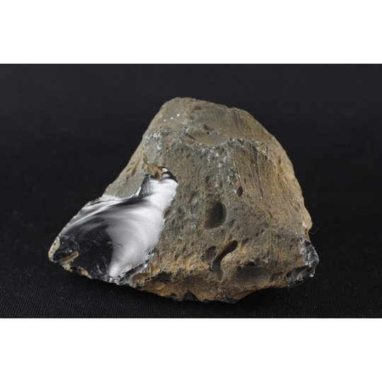 十勝石玲瓏石（レインボーオブシディアン）原石 256g 天然石販売