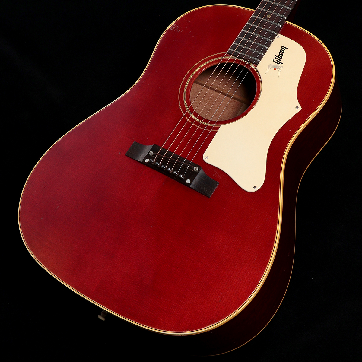 渋谷店VINTAGEブログ＃9】 GIBSON / 1968年製 J-45 Cherry Red