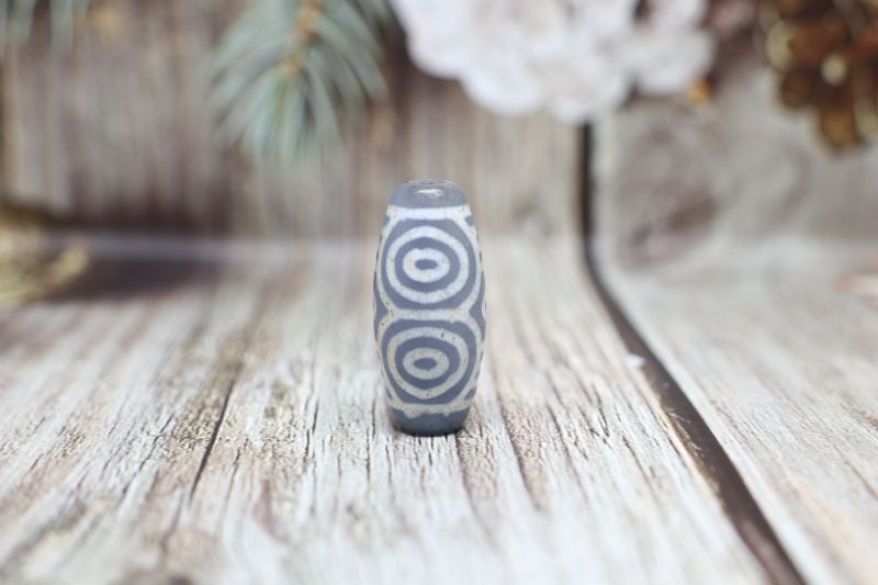 老玉髄天珠 龍眼天珠 - 石縁パワーストーン専門店