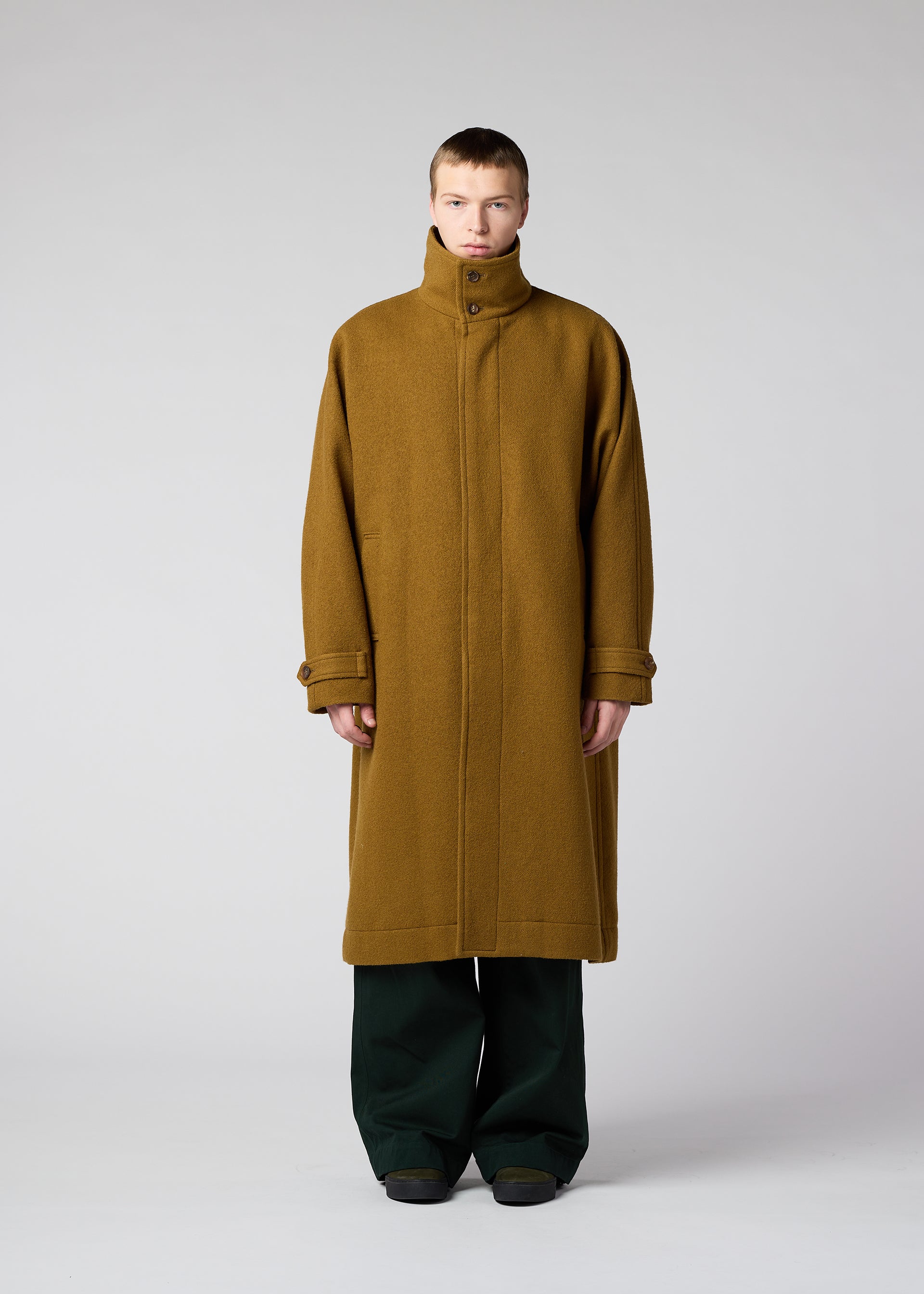 FULLER WOOL – isseymiyake.com