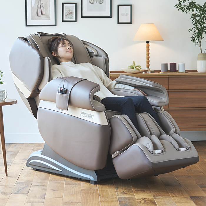 Fujiiryoki Calm Plus Massage Chair