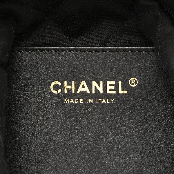 CHANEL 22 ミニ ハンドバッグ ブラック 黒[AS3980 B18305 94305