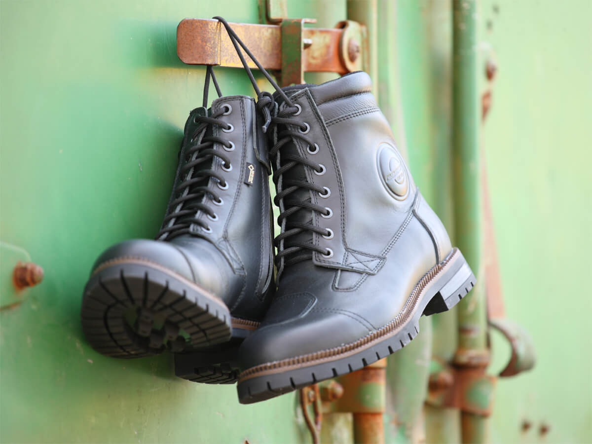 Gストーン ゴアテックス(G-STONE GORE-TEX) | ガエルネ(GAERNE) 公式サイト