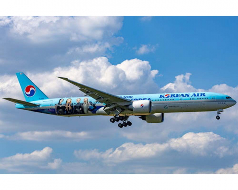 www.JetCollector.com: Korean Air Blackpink World Expo B777-300ER