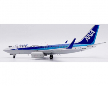 www.JetCollector.com: ANA - All Nippon B737-700 Gold JA01AN 1:200