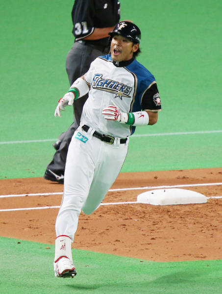 プロ野球日本シリーズ第3戦・日本ハム－…：「侍ジャパン」 稲葉篤紀