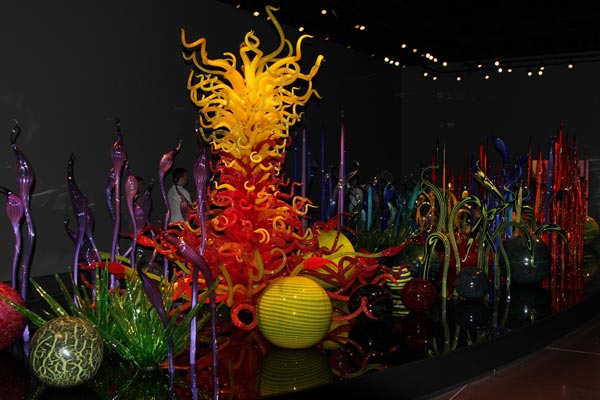 米ワシントン州シ…：ガラス彫刻の世界～チフーリの展示館へようこそ